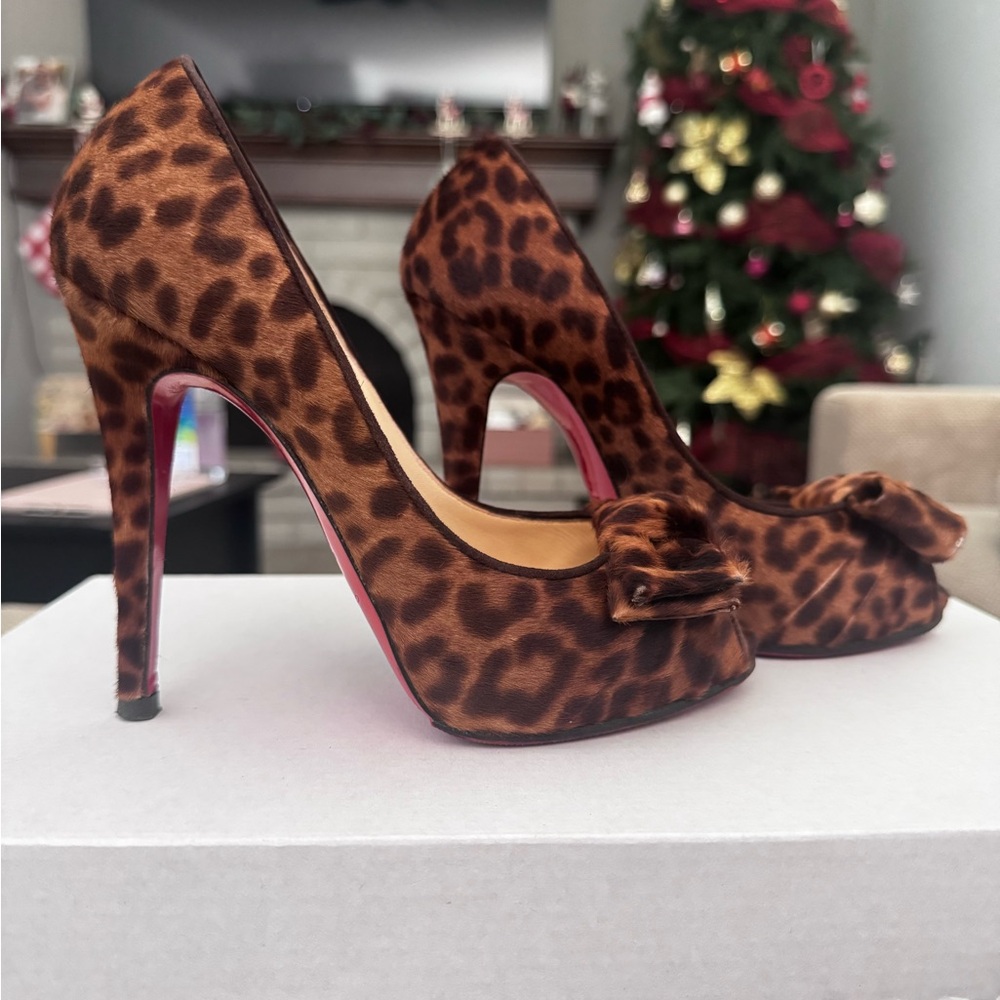 Authentic Christian Louboutin Madame Butterfly Leopard Print Peep Toe Heels 36.5